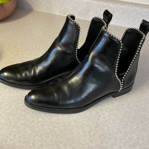 ZARA BOOTIES